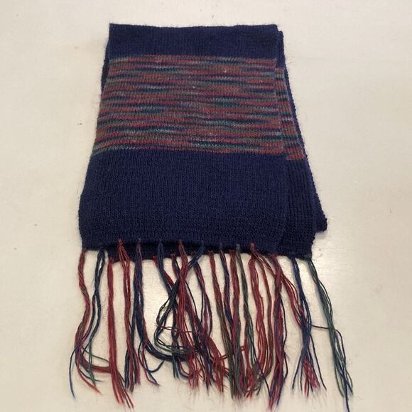 Peruvian alpaca scarf, blue, and burgundy with fringe - Picture 4 of 9